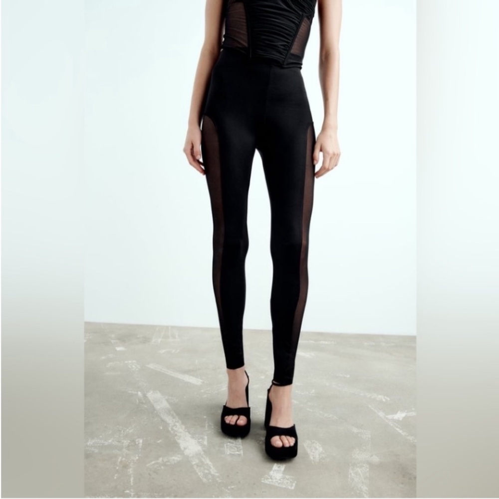 TULLE TRIM LEGGINGS